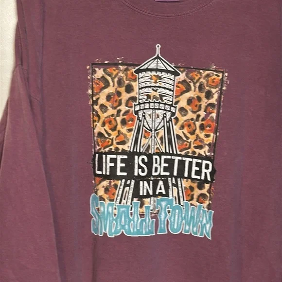 Comfort Colors "Life is better in a small town" long sleeve tshirt - Picture 2 of 8
